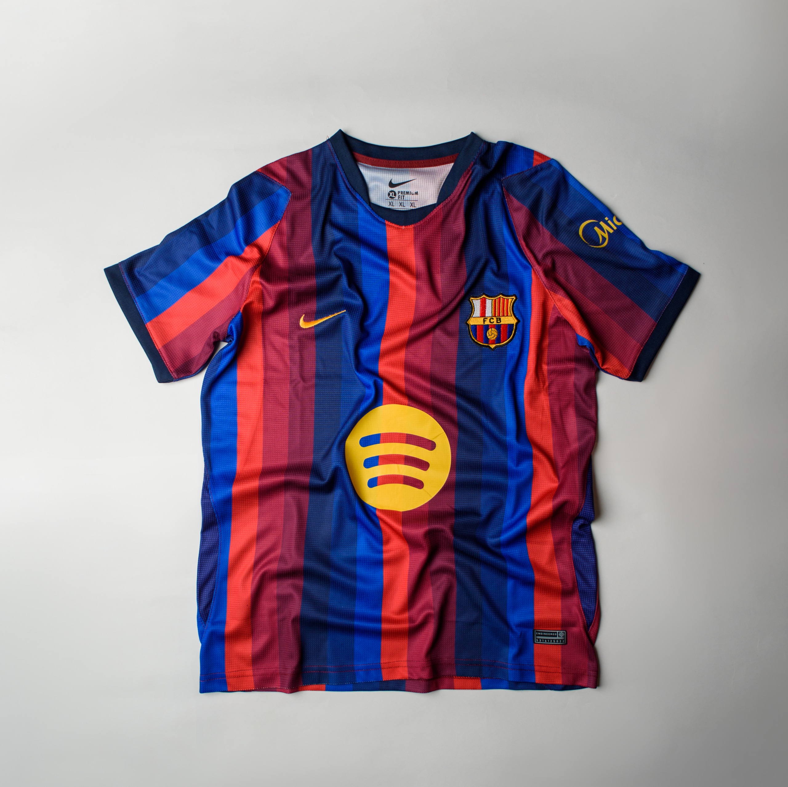 ARSENAL FOOTBALL SHIRT